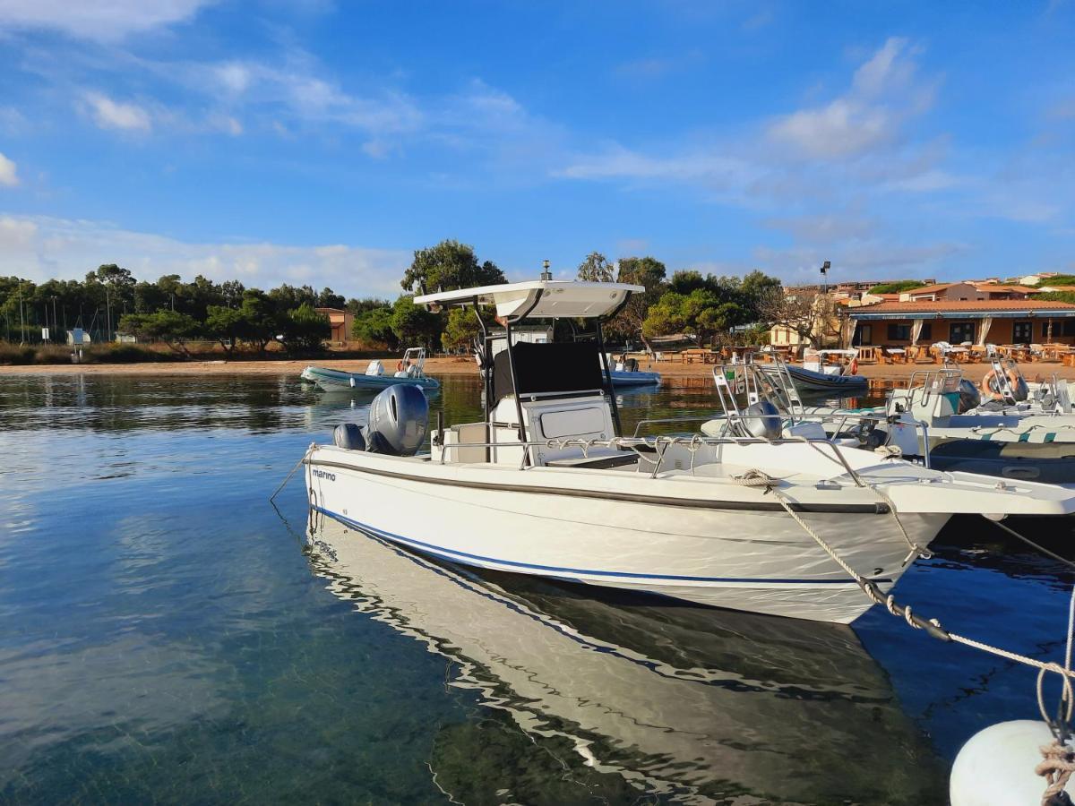 Baia di Ulisse Apartment Porto Pozzo Bagian luar foto