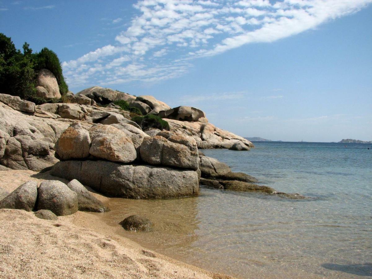 Baia di Ulisse Apartment Porto Pozzo Bagian luar foto